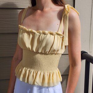 Aritzia Wilfred Women's Ballad Camisole in Yellow Size M, Peplum and Ribbon tie